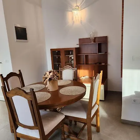 Mary * Novigrad (Istria)