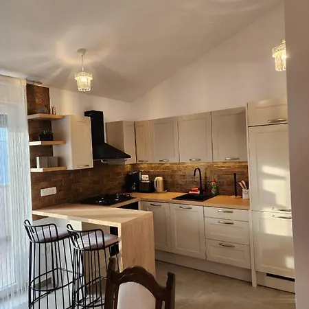 Mary Novigrad (Istria)